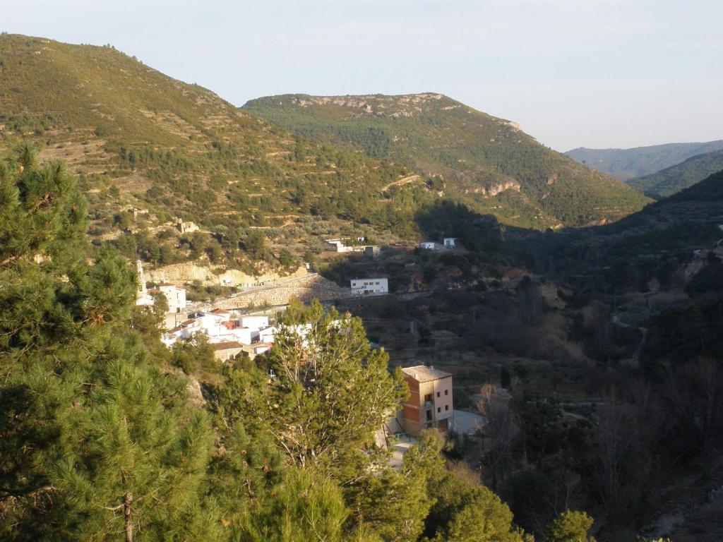 Hotel Restaurante Vinas Viejas Fuentes de Ayodar Luaran gambar