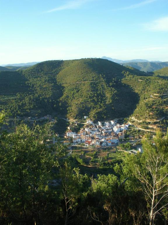 Hotel Restaurante Vinas Viejas Fuentes de Ayodar Luaran gambar