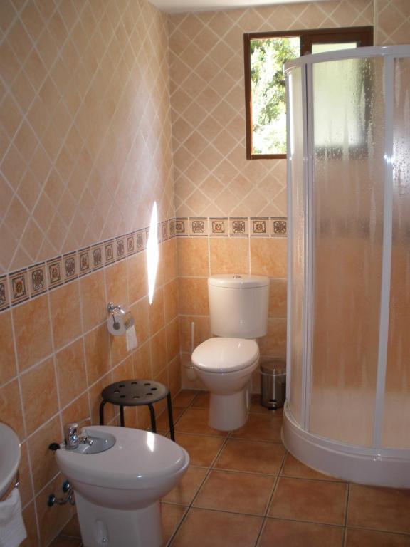 Hotel Restaurante Vinas Viejas Fuentes de Ayodar Bilik gambar