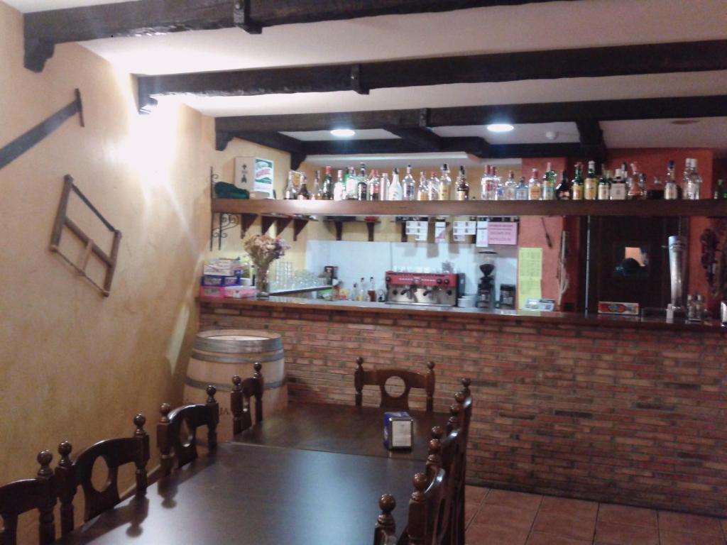 Hotel Restaurante Vinas Viejas Fuentes de Ayodar Luaran gambar