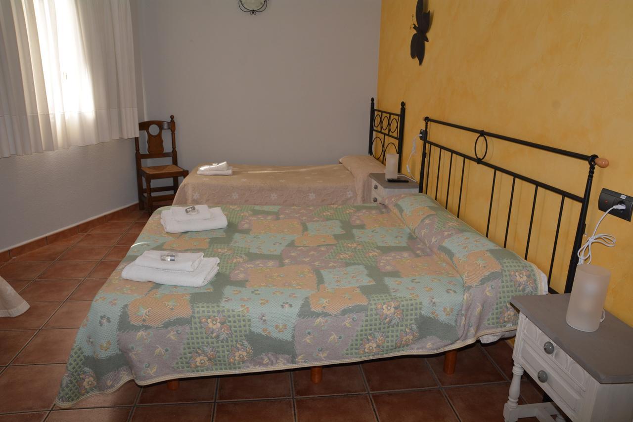 Hotel Restaurante Vinas Viejas Fuentes de Ayodar Luaran gambar